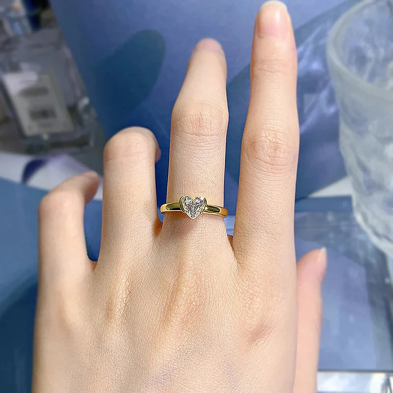Huirtan Chic Heart Cubic Zirconia Women Rings Gold