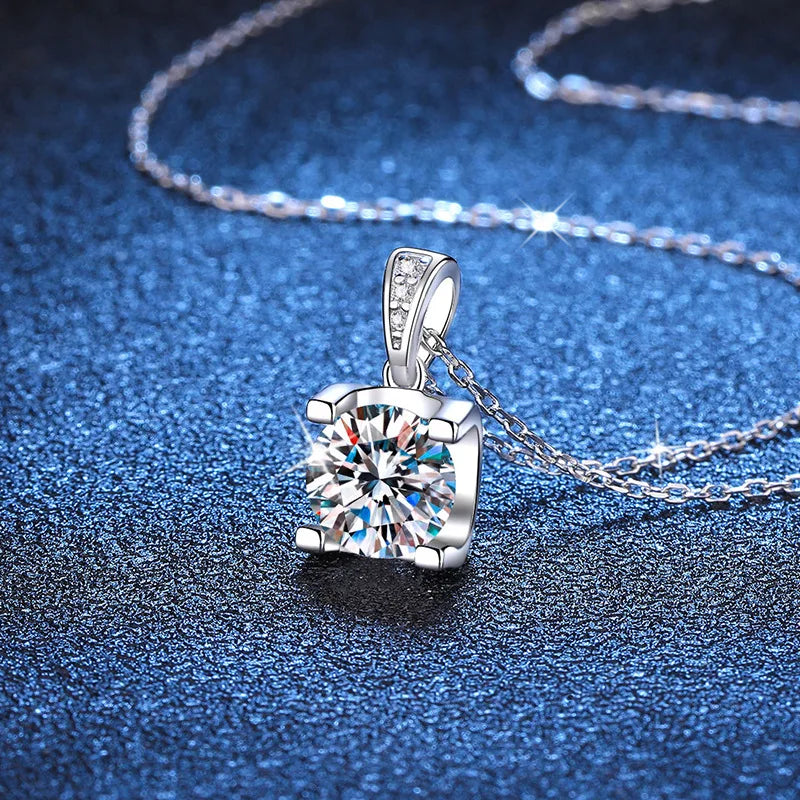 0.5-2CT D Color Moissanite Woman Pendant Sier Necklace For Women