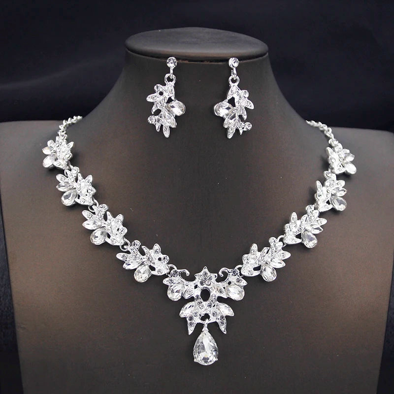 Fashion Necklace for Women Choker Necklace and Earring