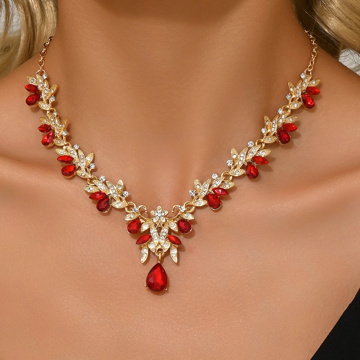 Cross border jewelry, flower collarbone chain accessories