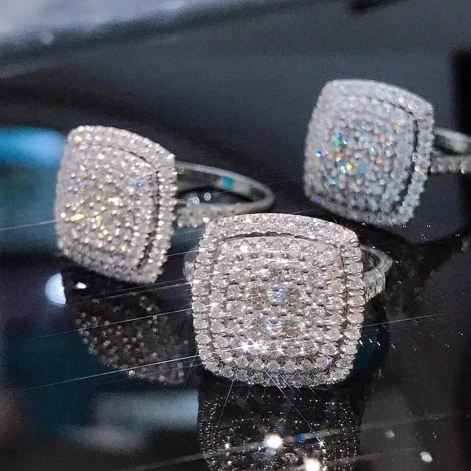 Light luxury classic 925 sterling silver square moissanite ring